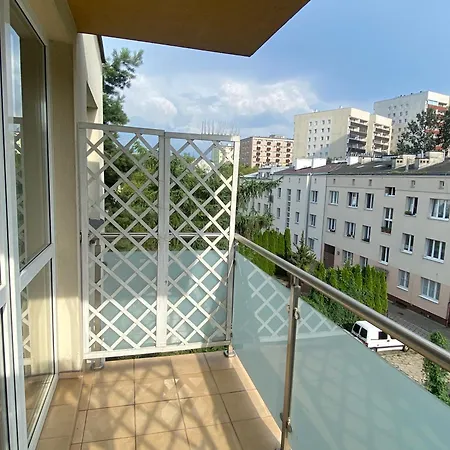 Apartment Wiatraczna Warschau